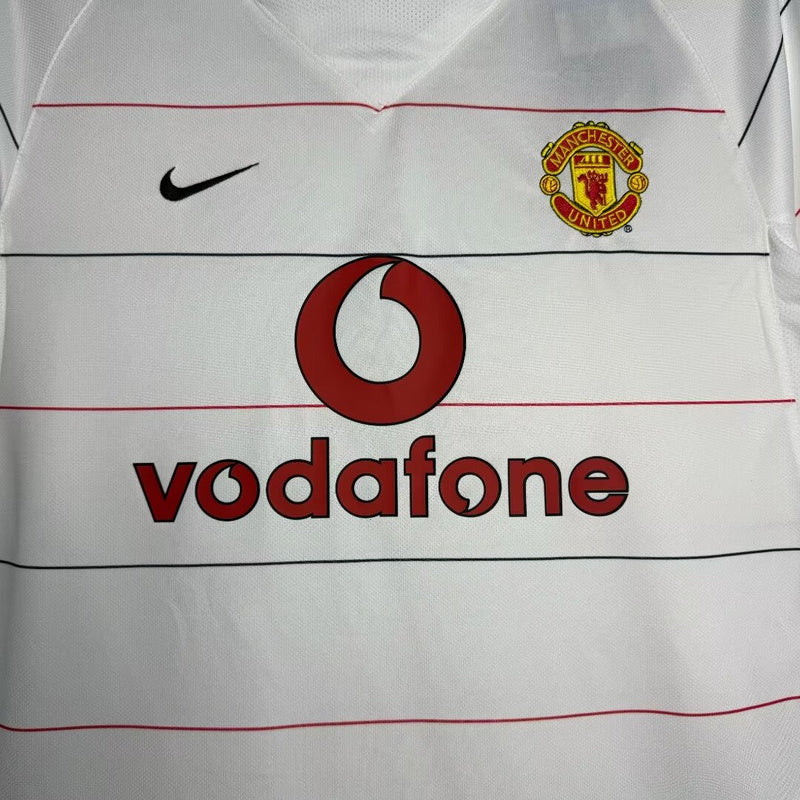 Manchester United 2004-05 Retro - Away