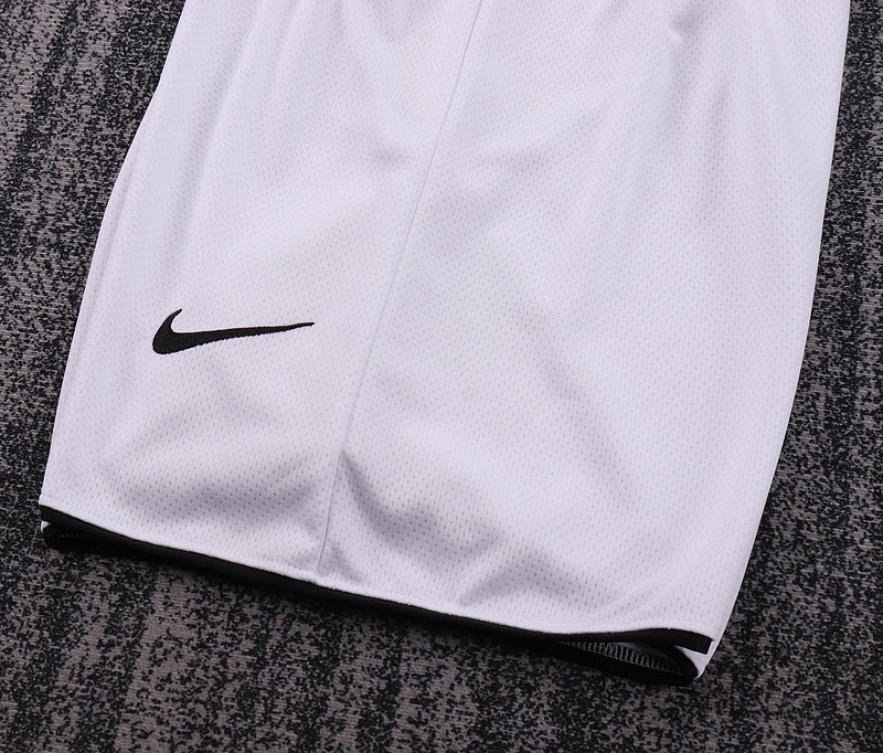 Manchester United 2010 Retro - Home Kids Kit