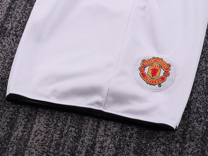 Manchester United 2010 Retro - Home Kids Kit