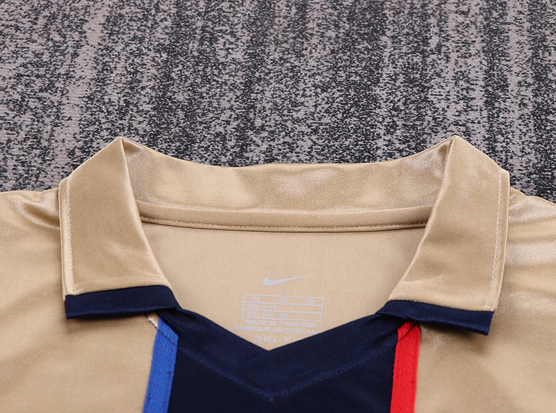 Barcelona 2001-02 Retro - Away Kids Kit