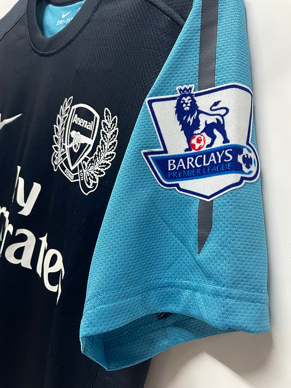 Arsenal 2011-12 Retro - Away