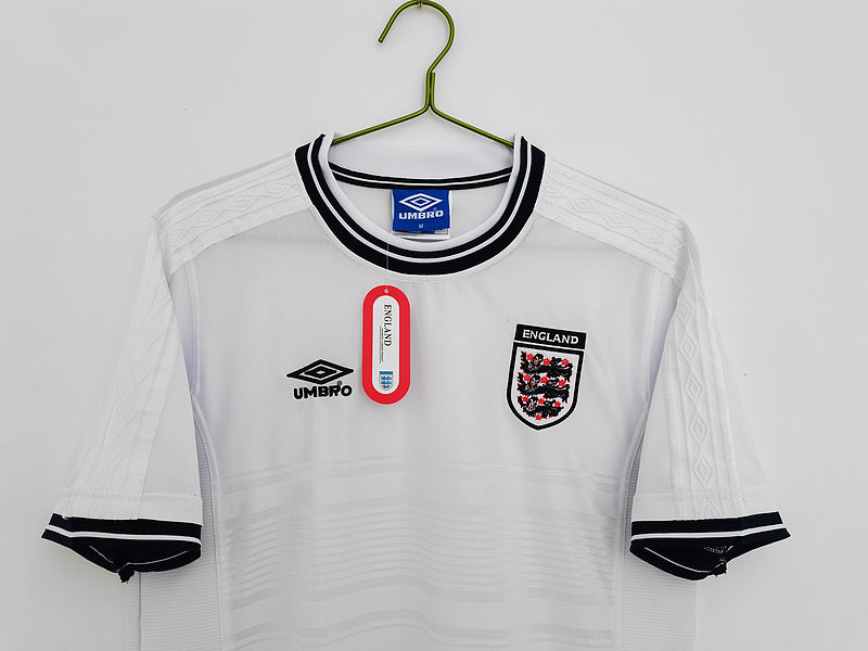 England 1999-01 Retro - Home