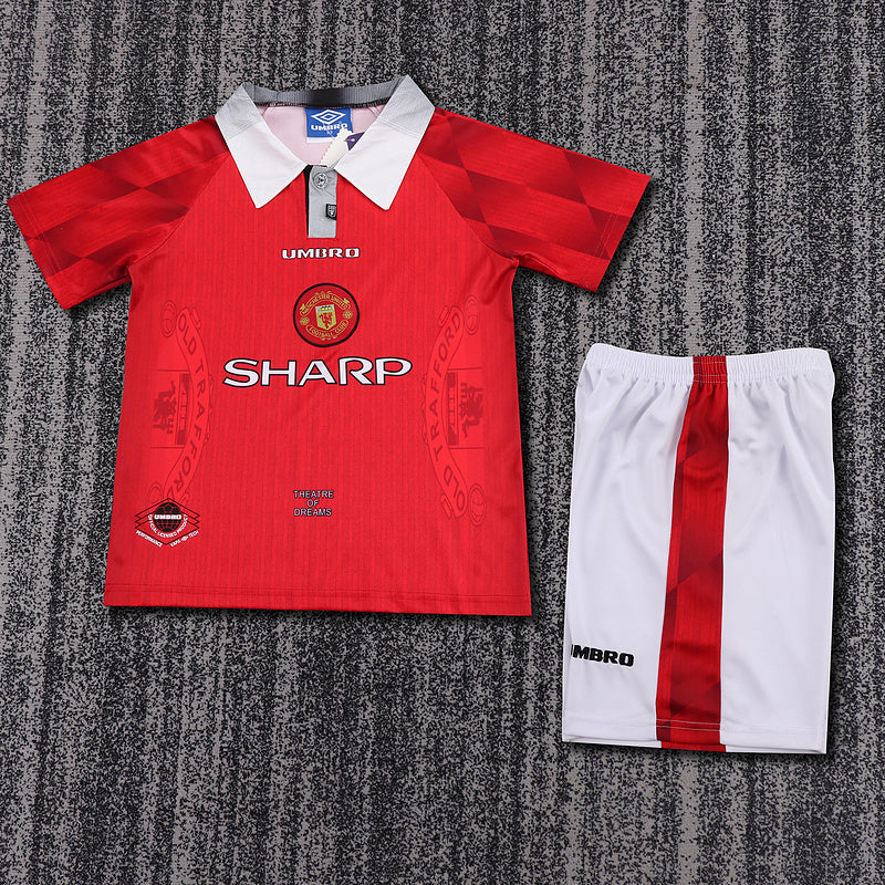 Manchester United 1996-97 Retro - Home Kids Kit