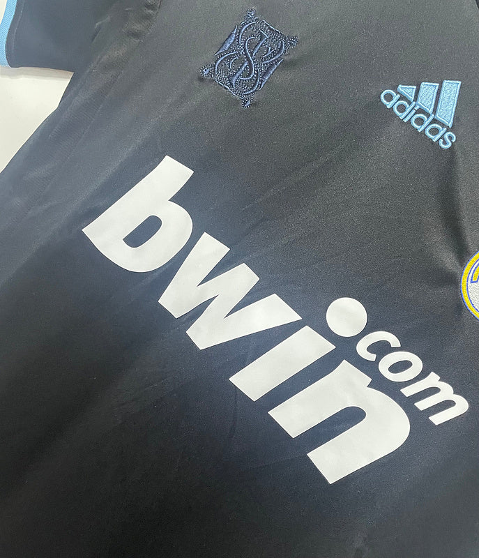 Real Madrid 2009-10 Retro - Away