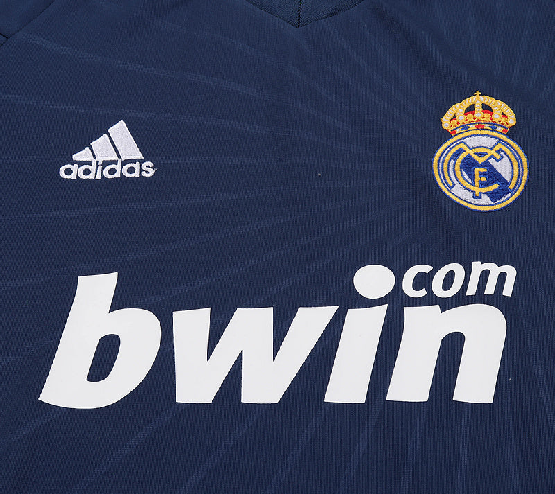 Real Madrid 2010 Retro - Away Kids Kit