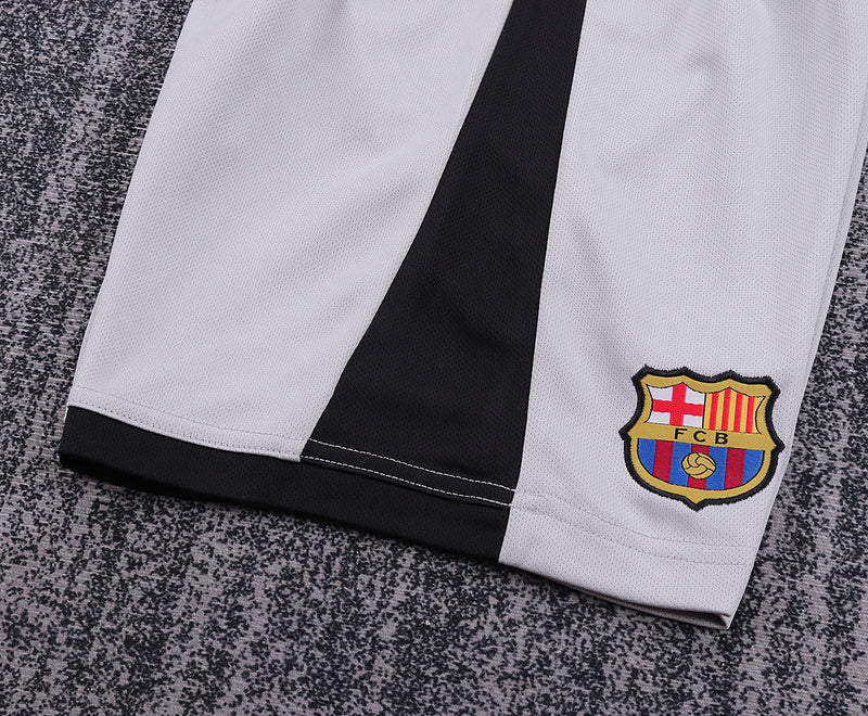 Barcelona 2003-04 Retro - Away Kids Kit