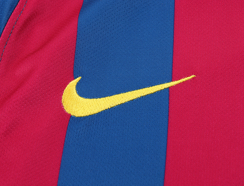 Barcelona 2005-06 Retro - Home Kids Kit