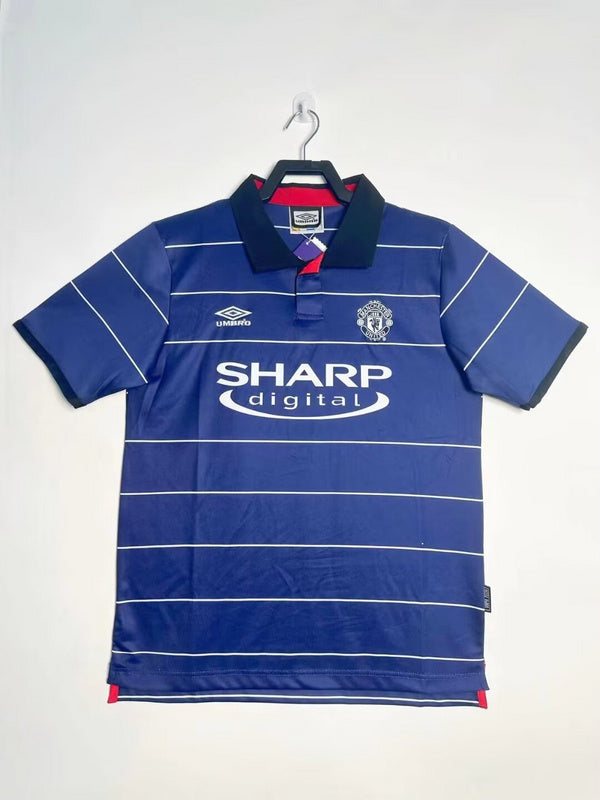 Manchester United 1999-00 Retro - Away