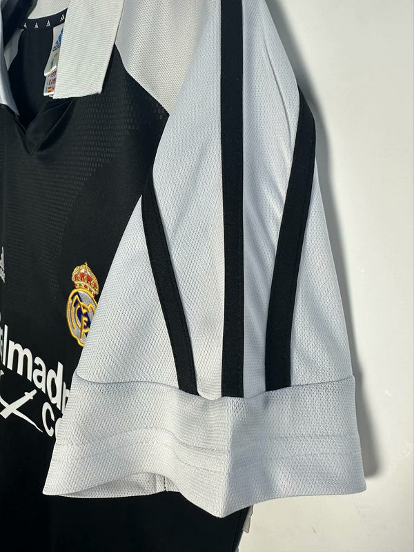 Real Madrid 2001-02 Retro - Away