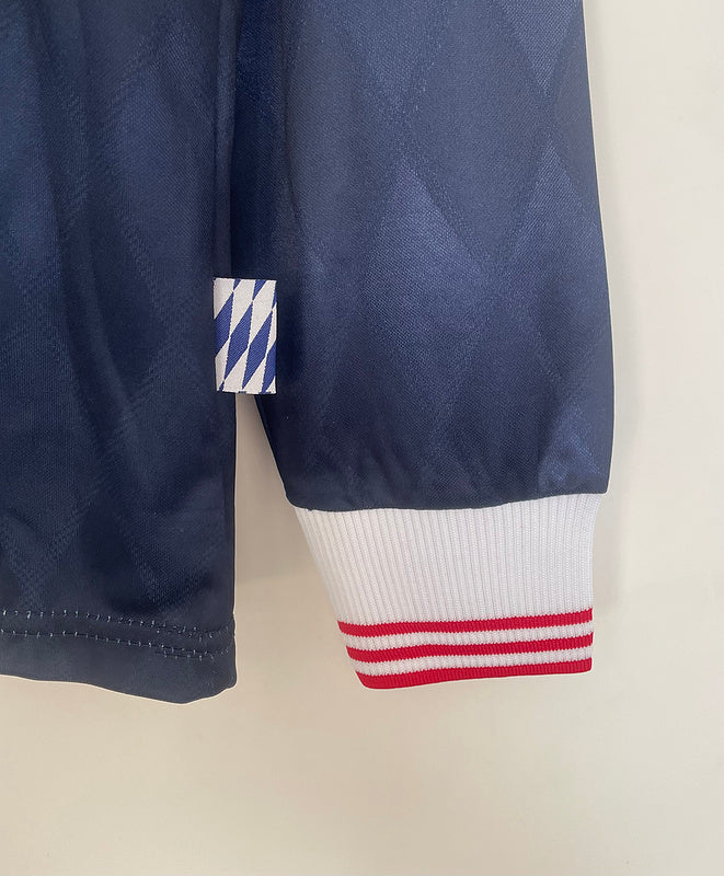 Bayern Munich 1997-99 Retro - Home