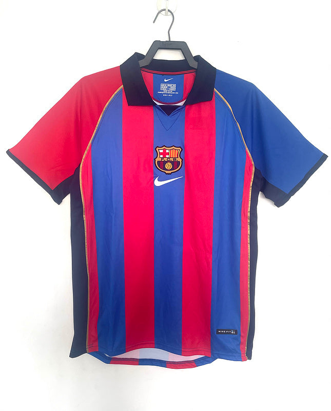 Barcelona 2001-02 Retro - Home