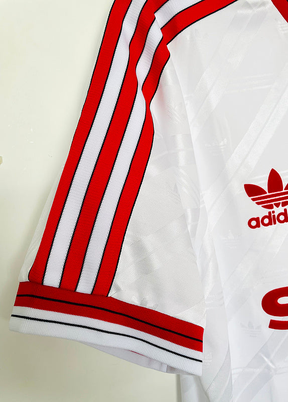 Manchester United 1986-88 Retro - Away