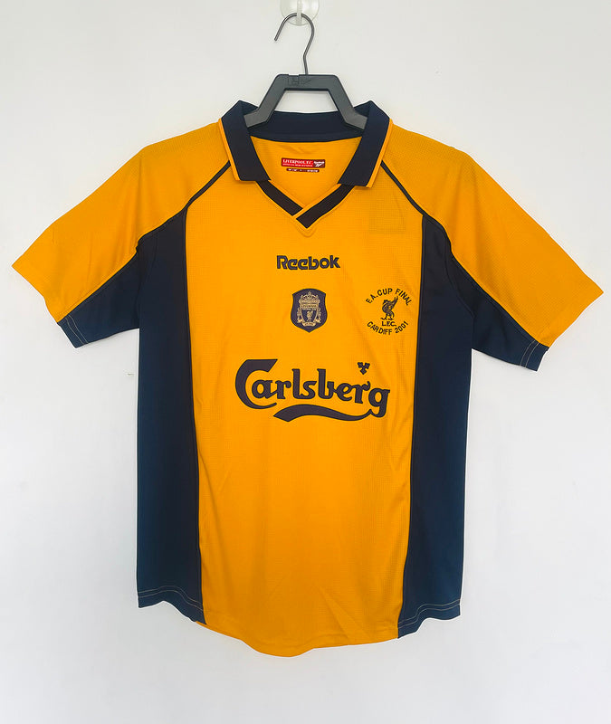 Liverpool 2000-01 Retro - Third