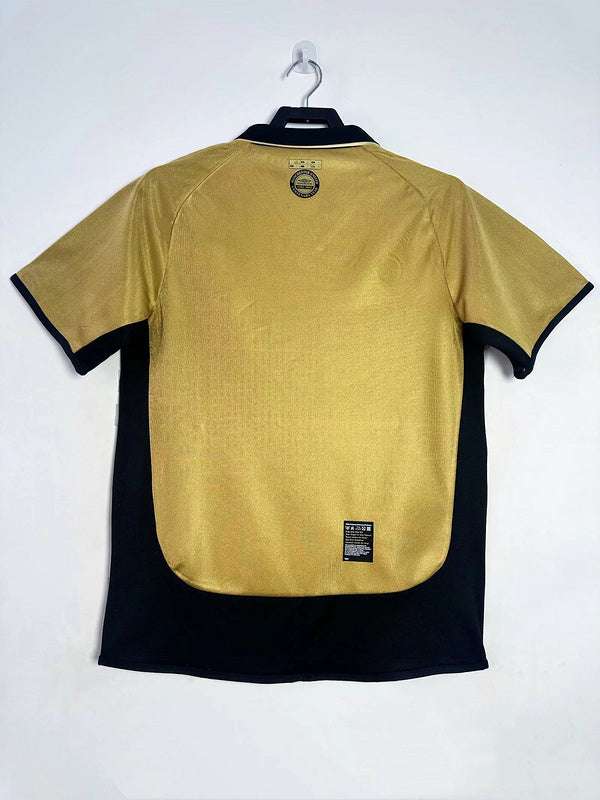 Manchester United 2000-02 Retro - Centenary Commemorative Edition