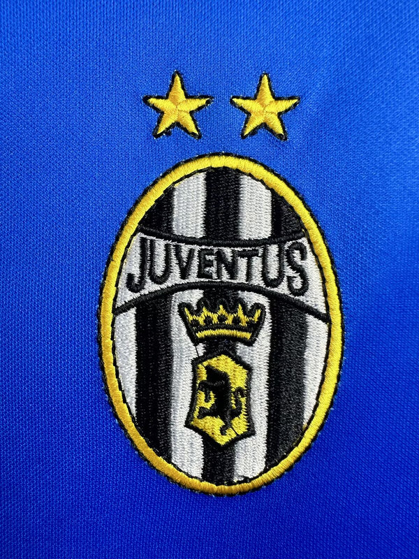 Juventus 1999-00 Retro - Away