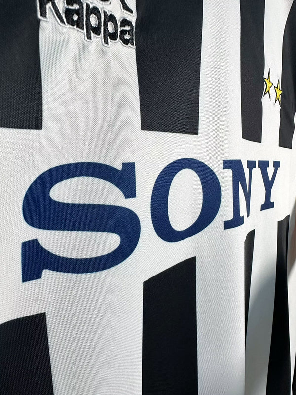 Juventus 1995-97 Retro - Home