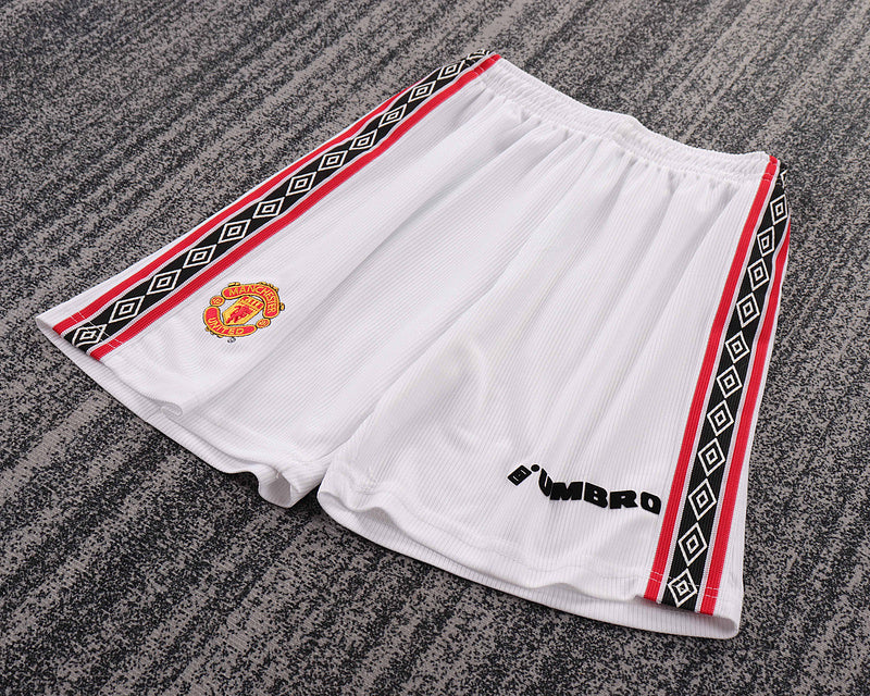 Manchester United 1998-99 Retro - Home Kids Kit