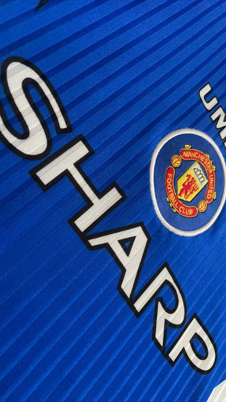 Manchester United 1996-98 Retro - Third Kids Kit