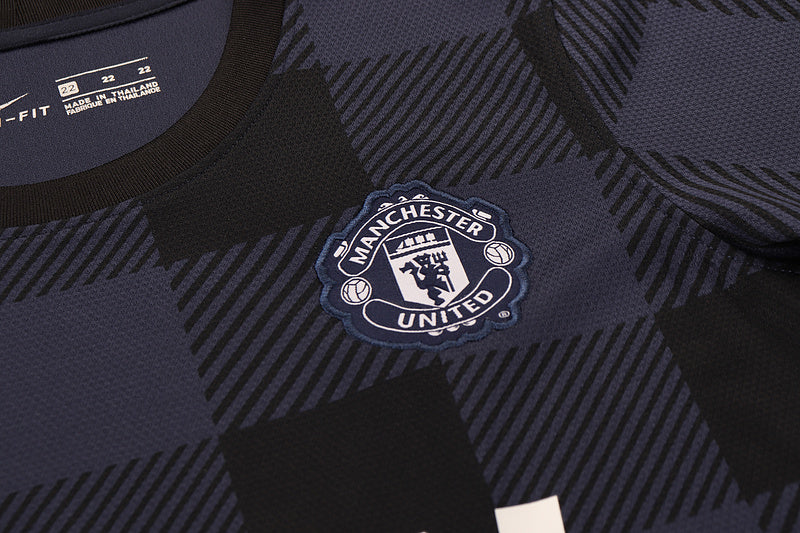 Manchester United 2013-14 Retro - Away Kids Kit