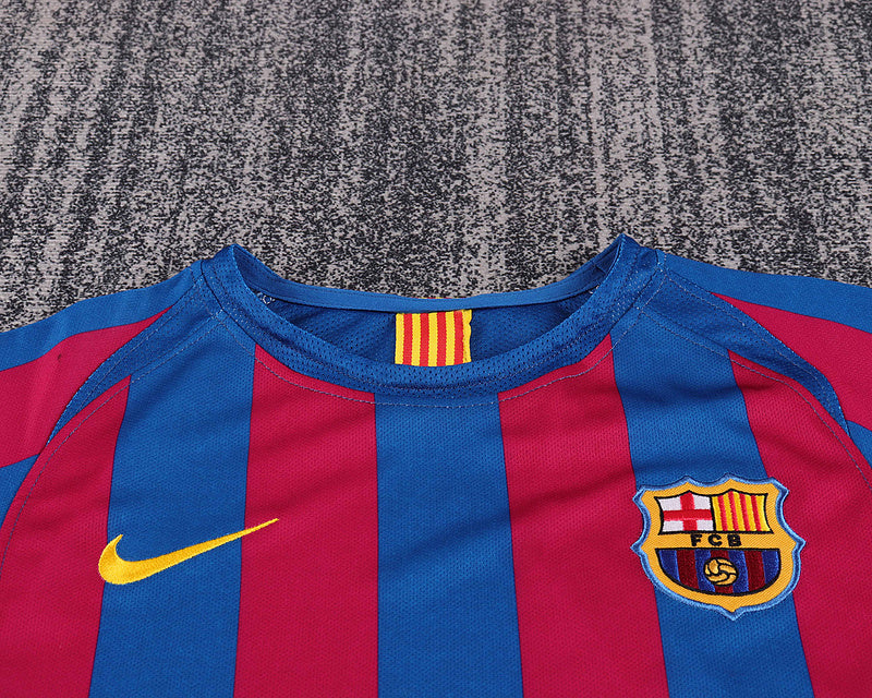 Barcelona 2005-06 Retro - Home Kids Kit