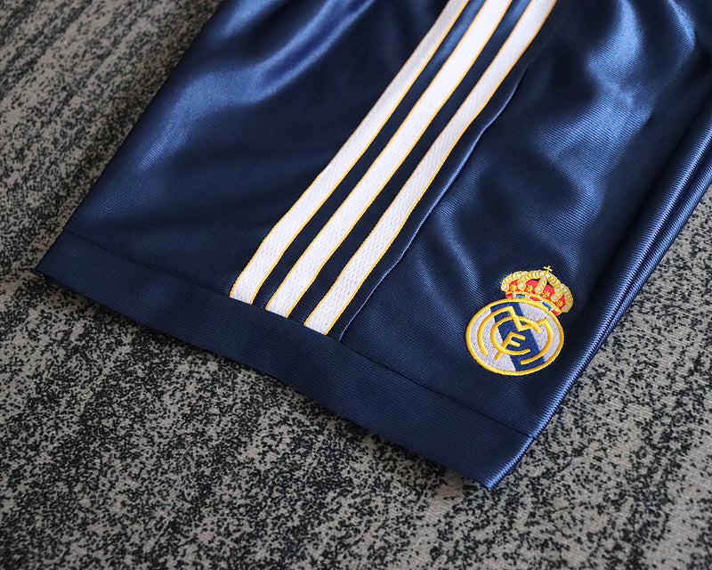 Real Madrid 1998-00 Retro - Third Kids Kit