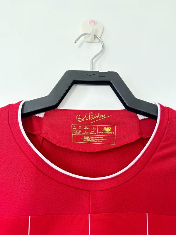 Liverpool 2019-20 Retro - Home
