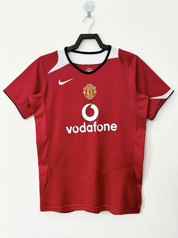 Manchester United 2005-06 Retro - Home