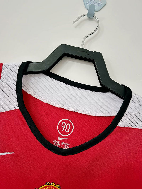 Manchester United 2005-06 Retro - Home