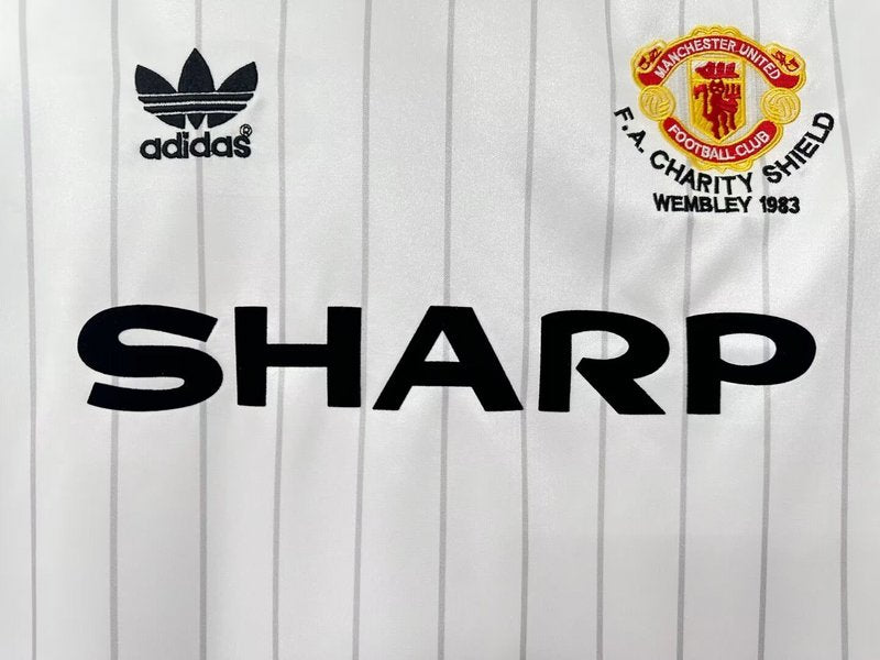 Manchester United 1983 Retro - Away