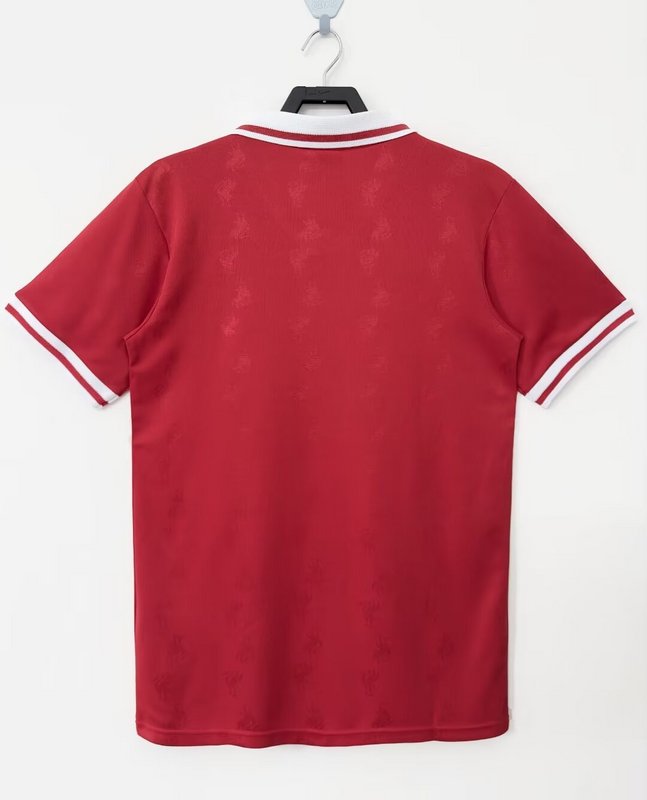 Liverpool 1996-97 Retro - Home