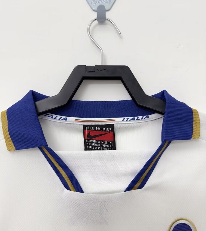 Italy 1996 Retro - Away