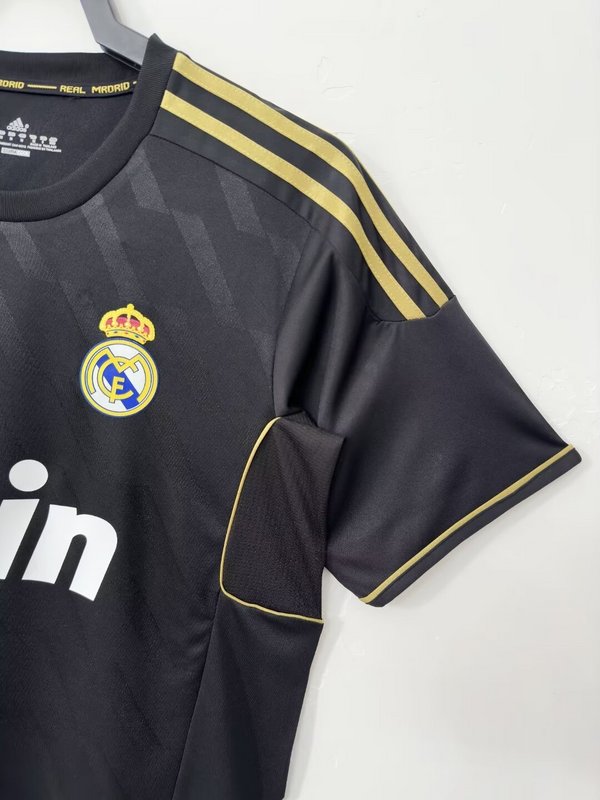Real Madrid 2011-12 Retro - Away
