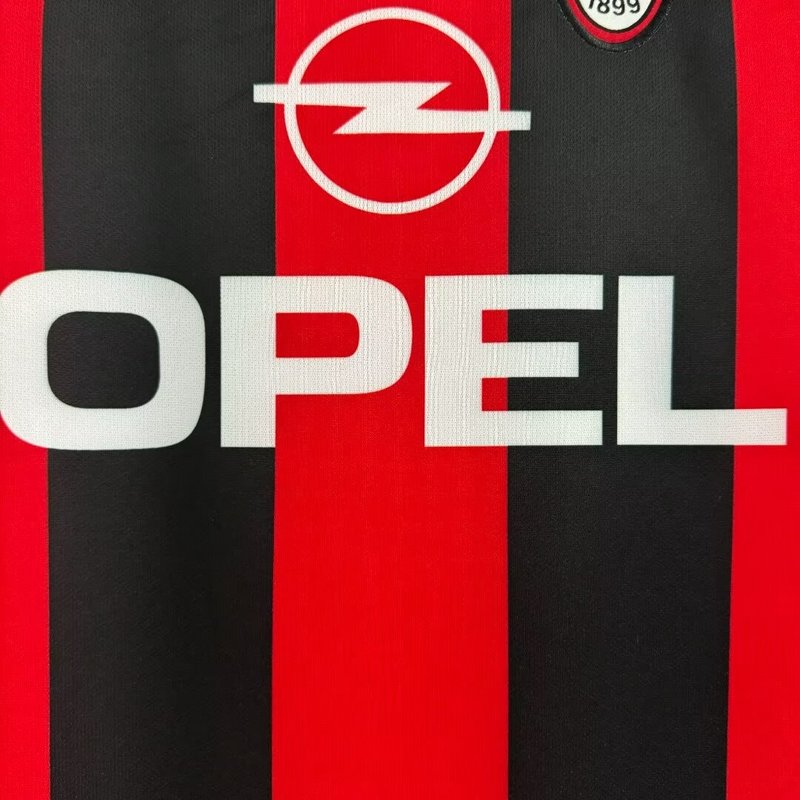 AC Milan 2000-02 Retro - Home