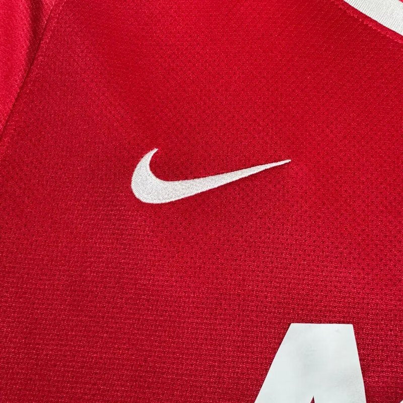 Manchester United 2010-11 Retro - Home