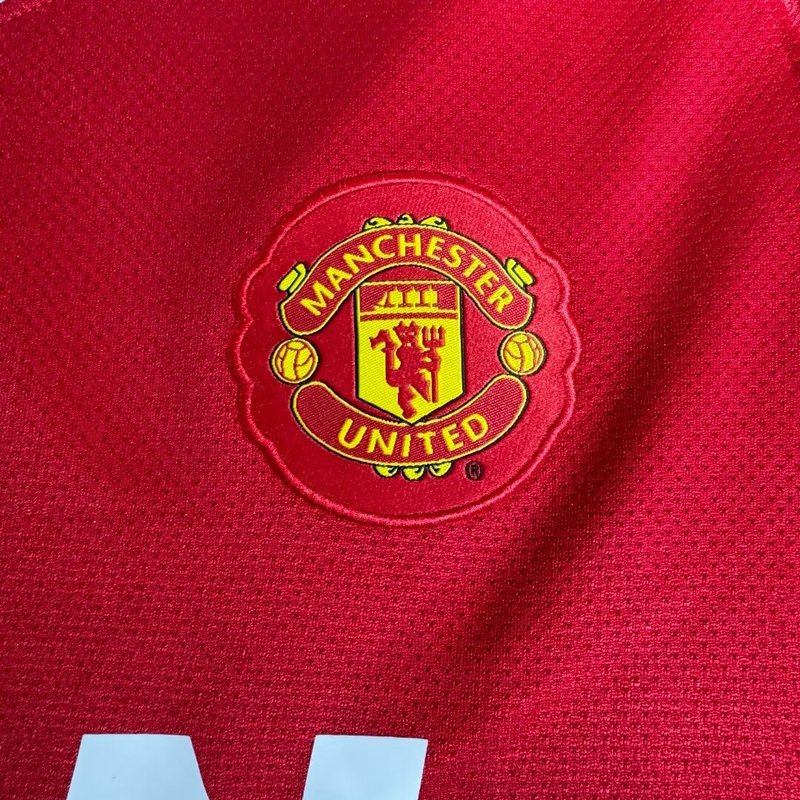 Manchester United 2010-11 Retro - Home