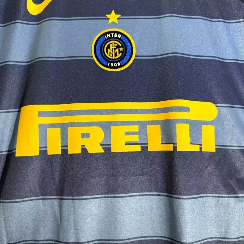 Inter Milan 2004-05 Retro - Third