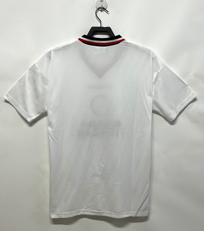 Manchester United 1996-97 Retro - Away