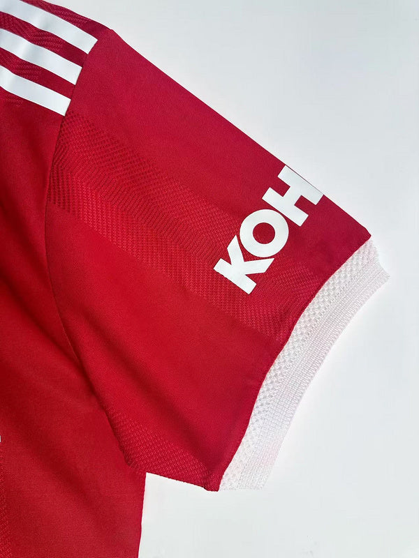 Manchester United 2021-22 Retro - Home