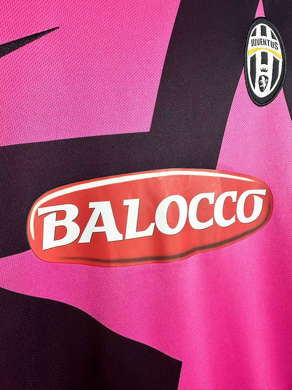 Juventus 2011-12 Retro - Away