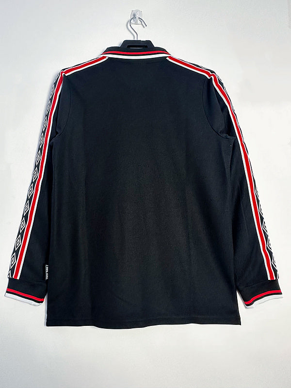 Manchester United 1998 Retro - Away (Black, Long Sleeves)