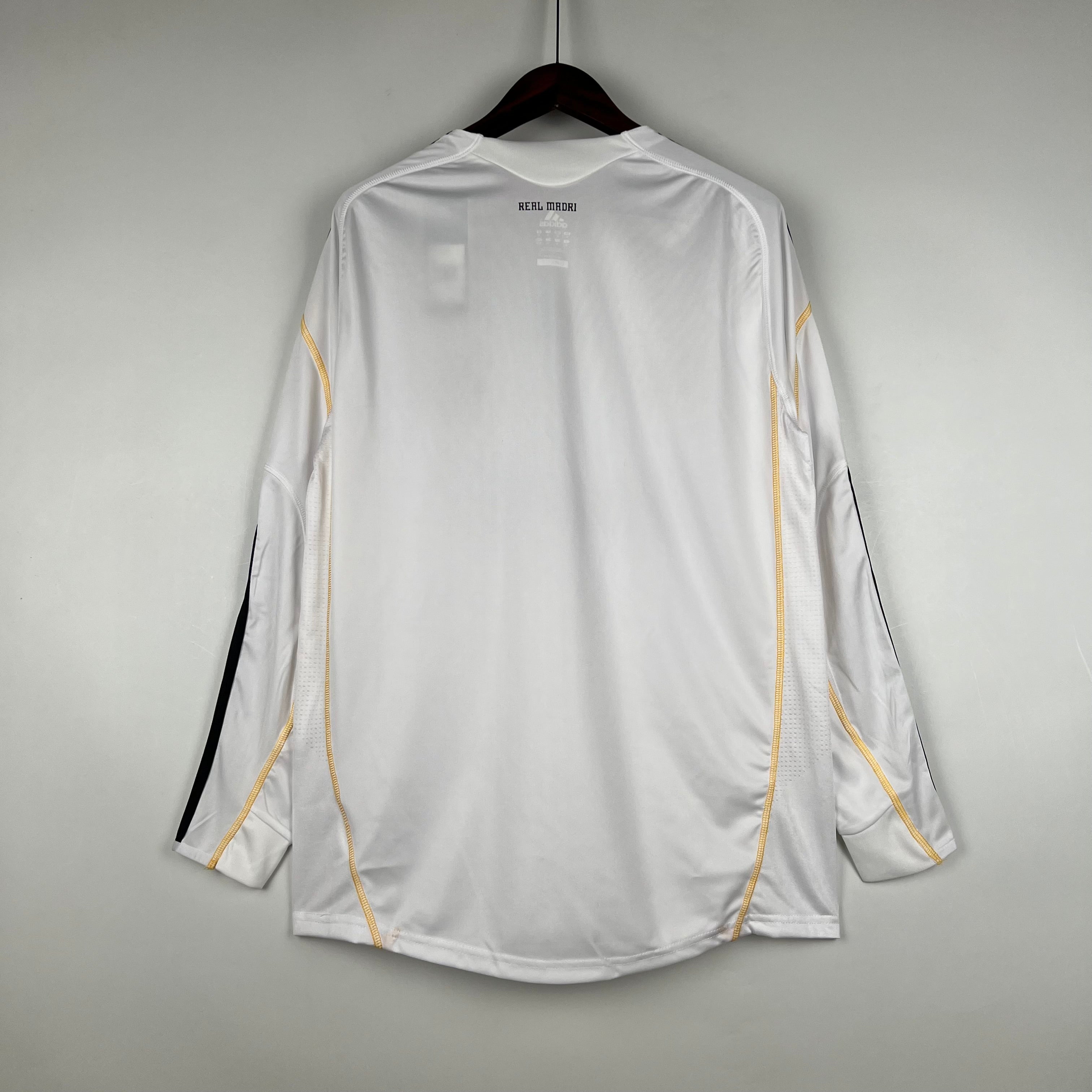 09/10 Real Madrid Retro Long Sleeve - Home Kit