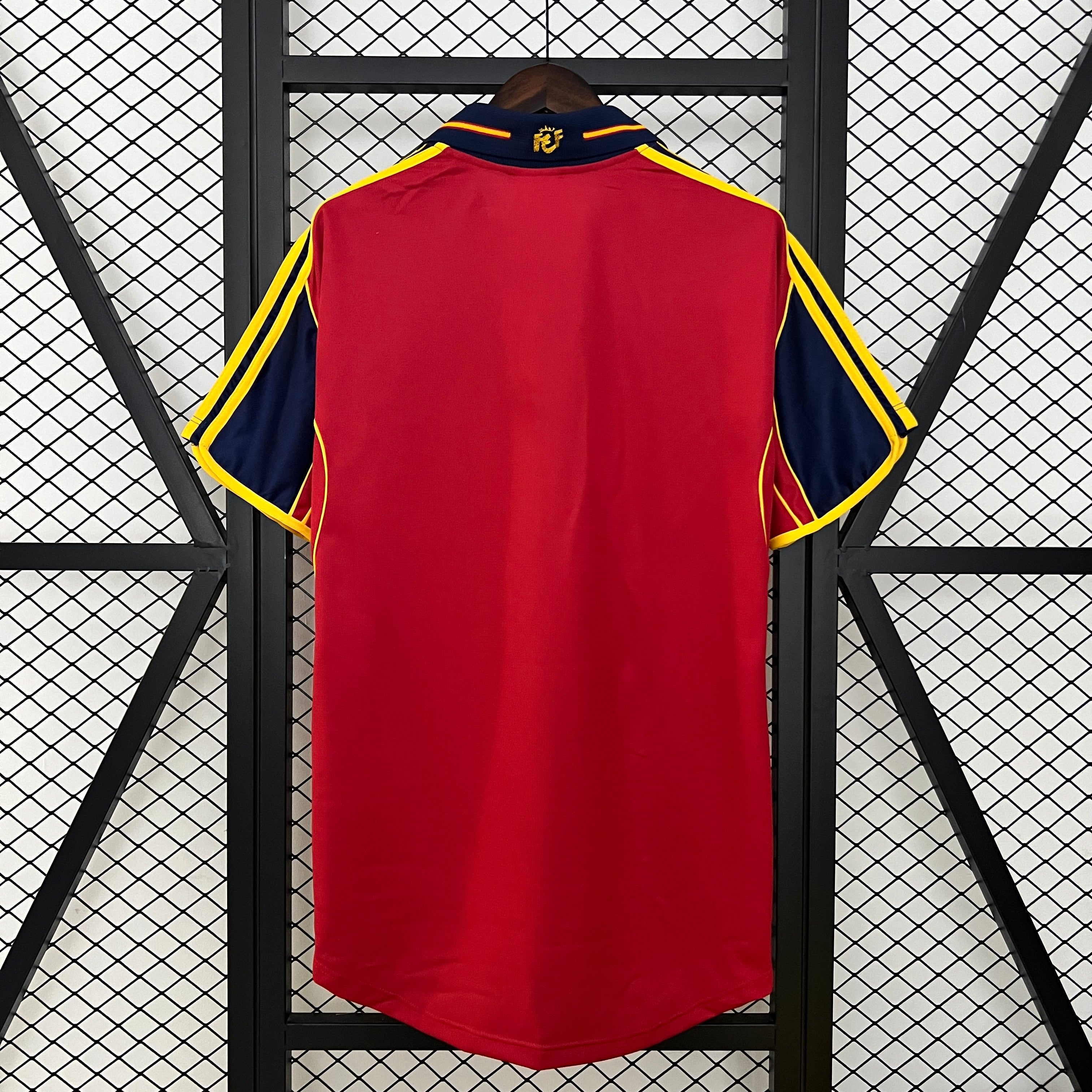 2000 Spain Retro - Home Kit
