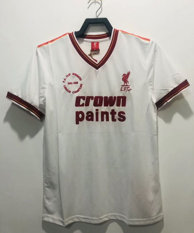 Liverpool 1985-86 Retro - Third