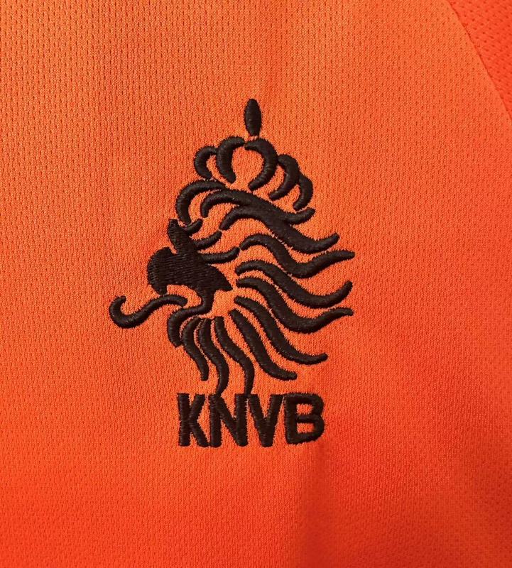 Netherlands 2002 Retro - Home