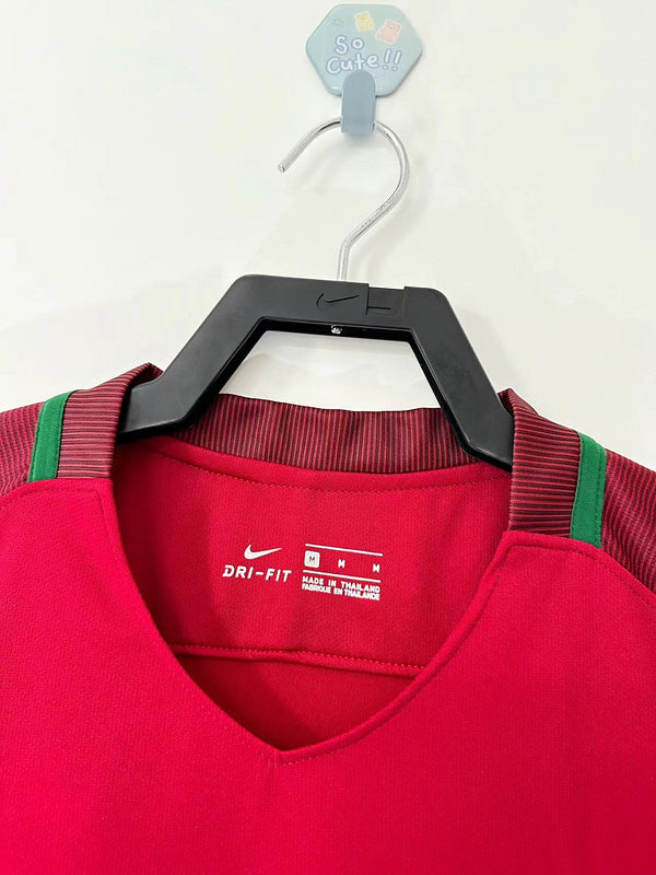 Portugal 2016 Retro - Home