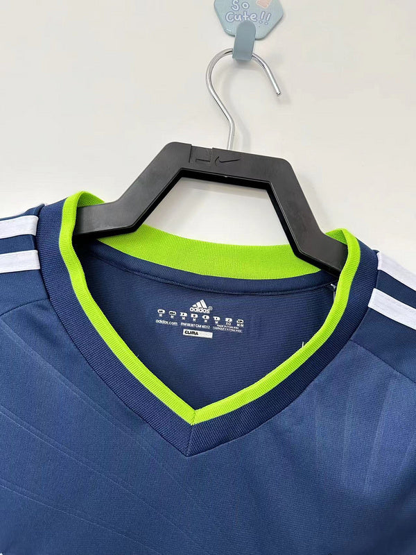 Real Madrid 2010-11 Retro - Away
