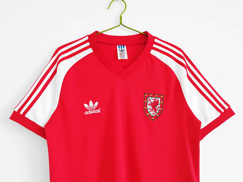 Wales 1982 Retro - Home