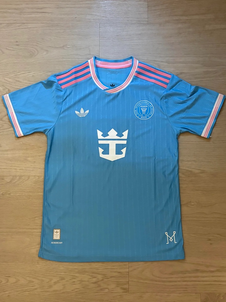 Maillot Inter Miami third reçu par un client