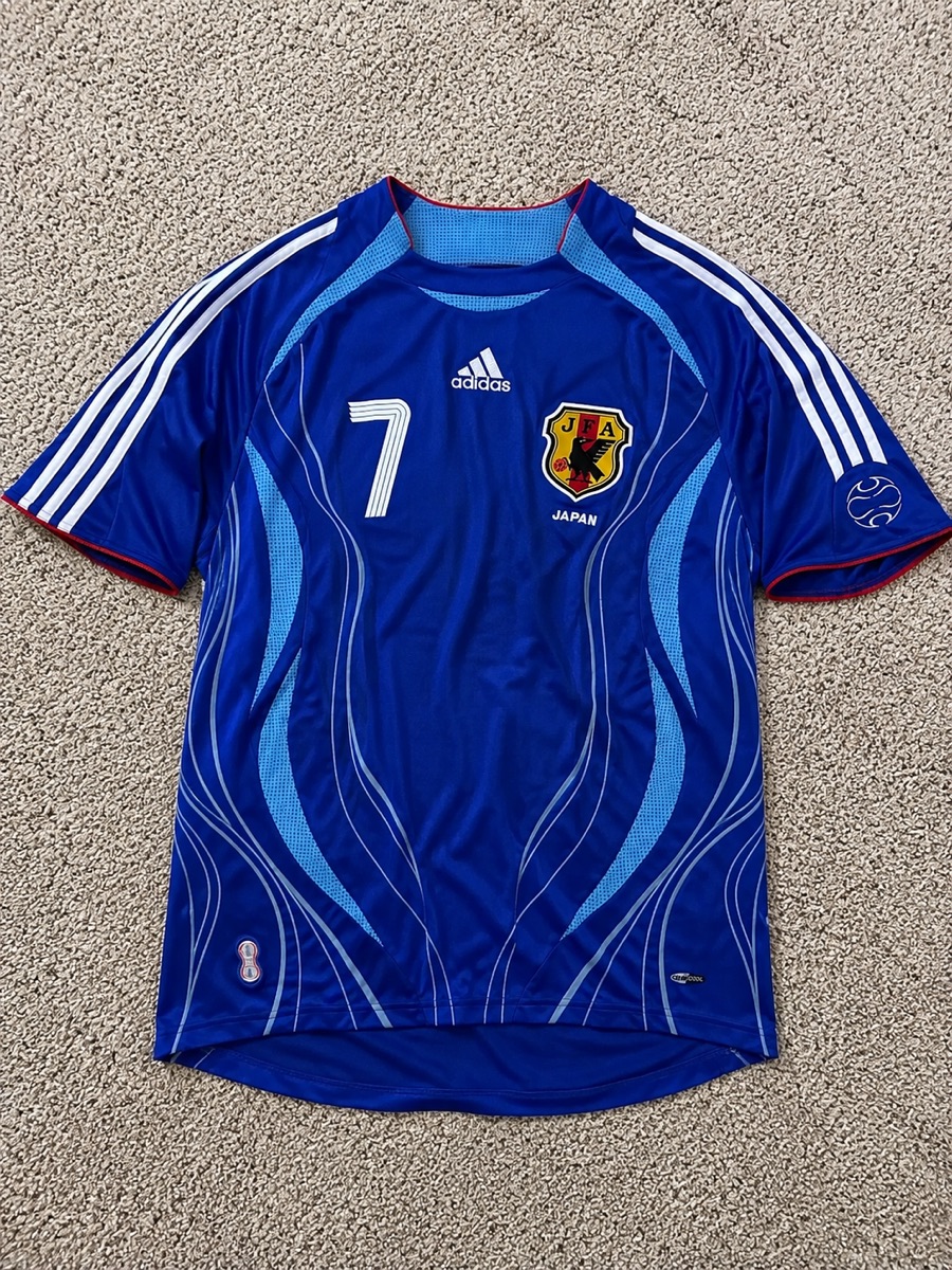 Maillot du Japon 2006 reçu par un client